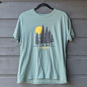 Columbia Sage Green Sunrise Over Pine Trees Short Sleeve Tee 100% Cotton Medium